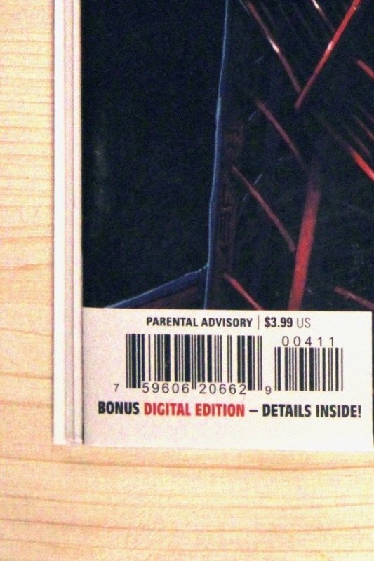Spine-Tingling Spider-Man #4 (Marvel Comics, 2024), raw comic book in NM+ 9.6 condition — front cover