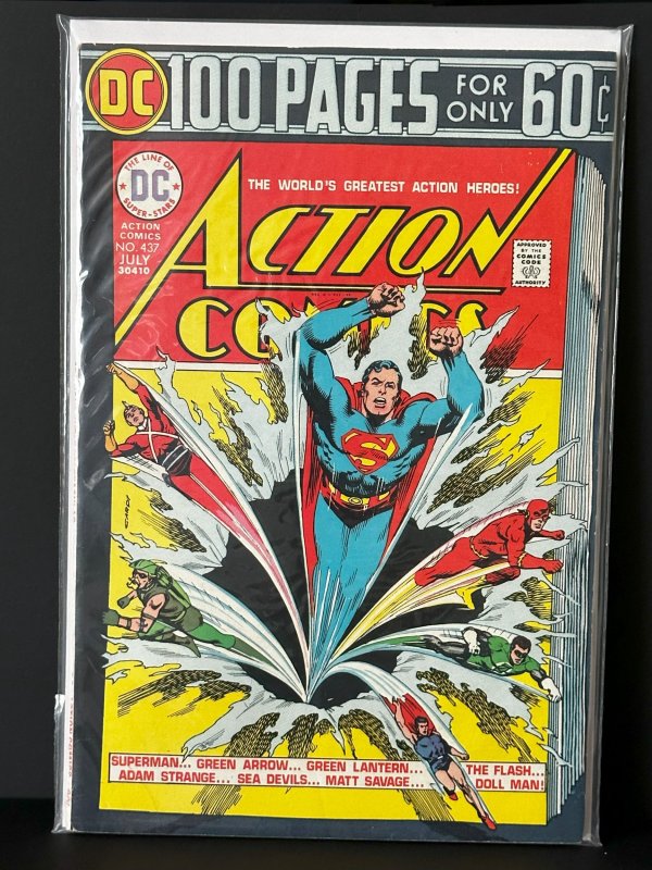 Action Comics #437 (DC Comics, 1974), raw comic book in VF condition — front cover