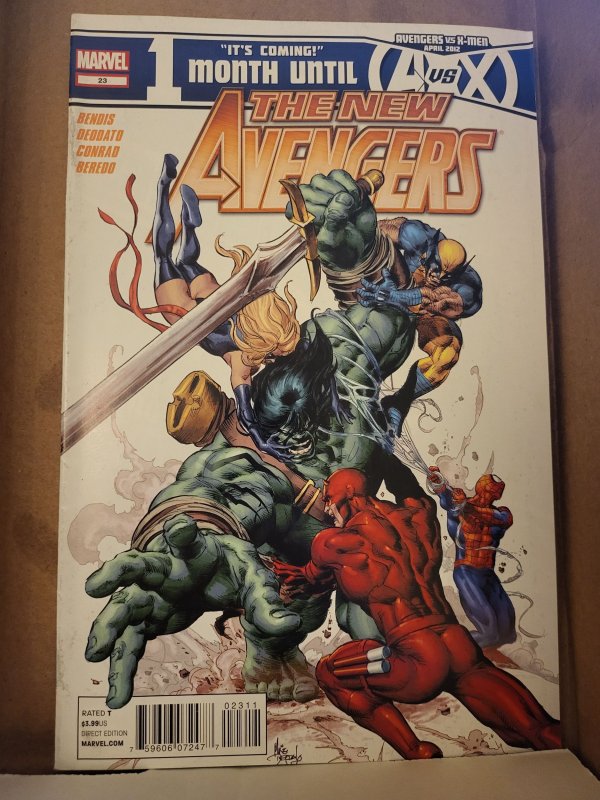 New Avengers #23 (Marvel Comics, 2012), raw, ungraded comic book — front cover
