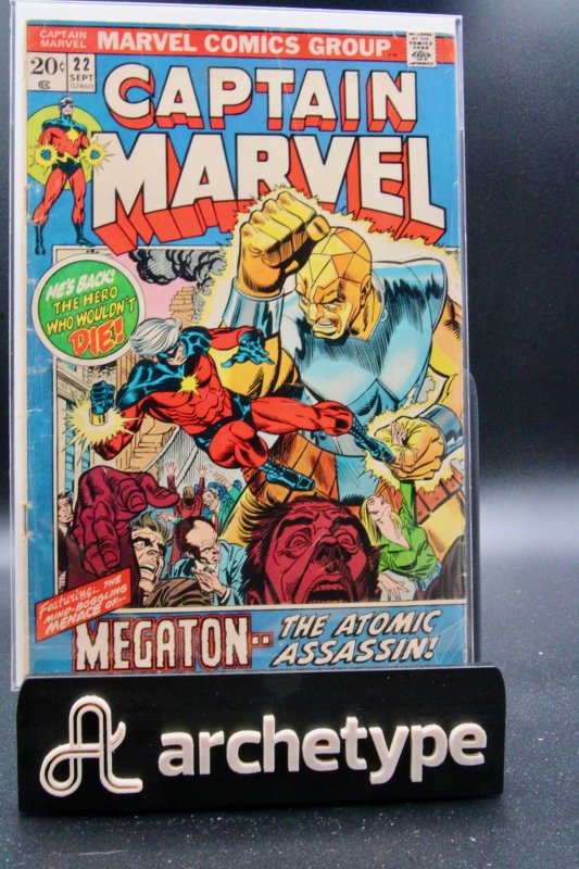 Captain Marvel #22 (Marvel Comics, 1972), raw comic book in 4.5 condition — front cover