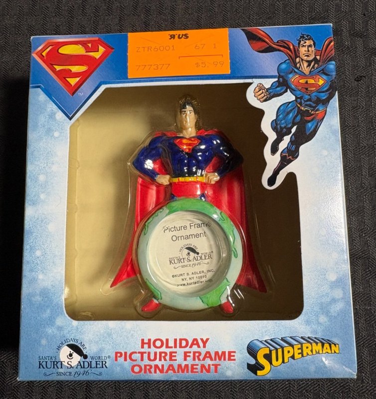 Superman Holiday Picture Frame Kurt S. Sadler Ornament MIB C-7.5 DC Comics (DC Comics), raw comic book in 7.5 condition — front cover