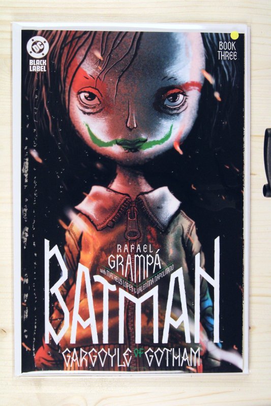 Batman: Gargoyle of Gotham #3 (DC Comics, 2025), raw comic book in NM 9.4 condition — front cover