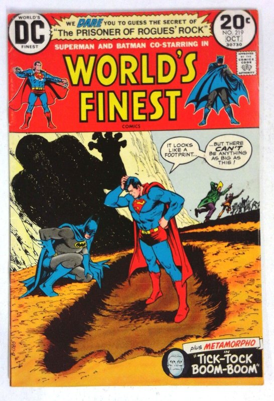 World's Finest #219 (DC Comics, 1972), raw comic book in FN/VF condition — front cover