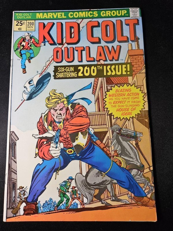 Kid Colt Outlaw #200 (Marvel Comics, 1975), raw comic book in VF condition — front cover