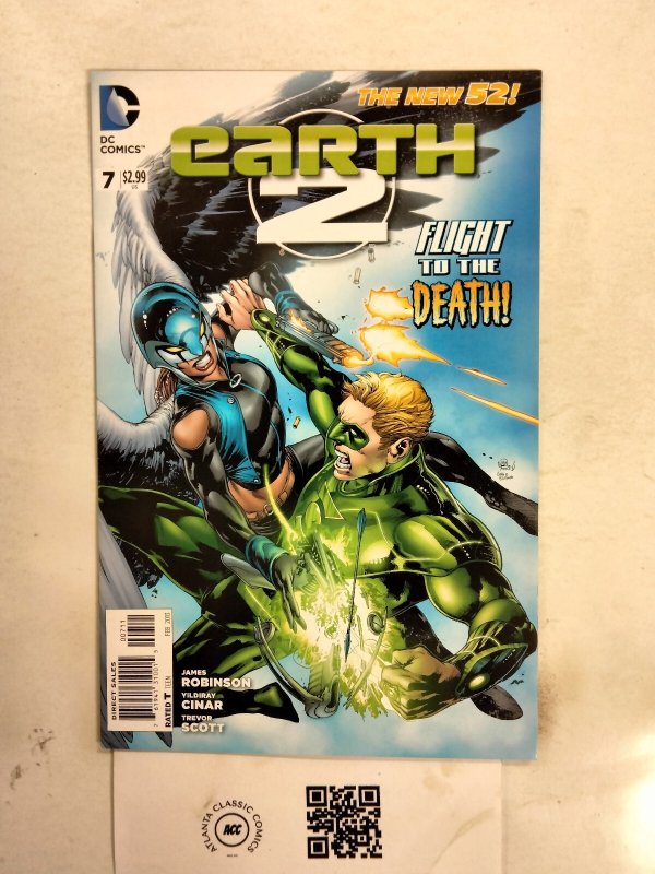 Earth 2 #7 (DC Comics), raw comic book in NM condition — front cover
