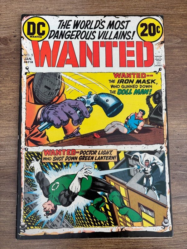 Wanted #5 (DC Comics, 2004), raw comic book in VF condition — front cover