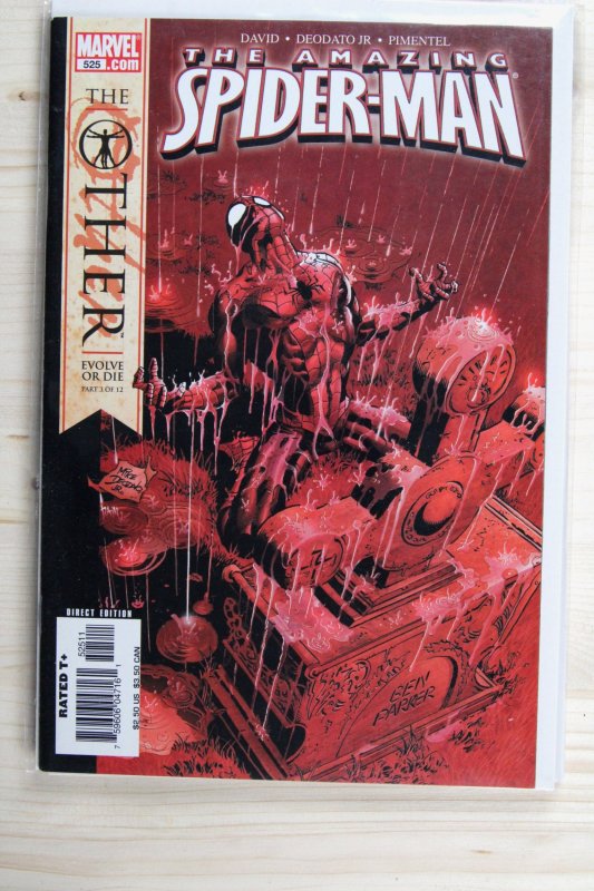 The Amazing Spider-Man #525 (Marvel Comics, 2005), raw comic book in VF+ 8.5 condition — front cover