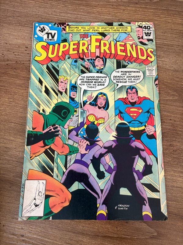 The Super Friends #23 (DC Comics), raw comic book in VF- condition — front cover
