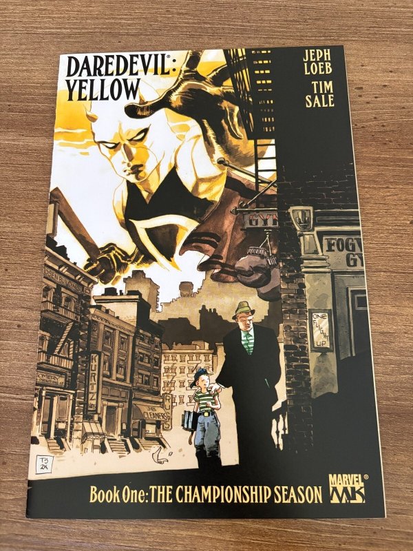 Lot of 6 Daredevil Yellow Marvel Comic Books # 1 2 3 4 5 6 Vf-Nm Loeb 15 J480, raw comic book in NM condition — front cover