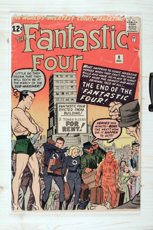 Fantastic Four #9 (Marvel Comics, 1962), raw comic book in GD+ 2.5 condition — front cover