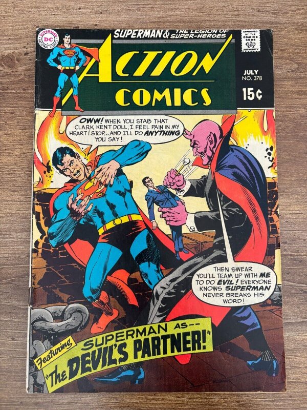 Action Comics #378 (DC Comics), raw comic book in VF- condition — front cover