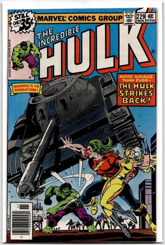 The Incredible Hulk #229 (Marvel Comics, 1978), raw, ungraded comic book — front cover
