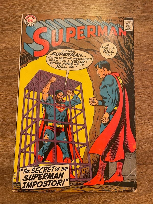 Superman #225 (DC Comics), raw comic book in VG/FN condition — front cover