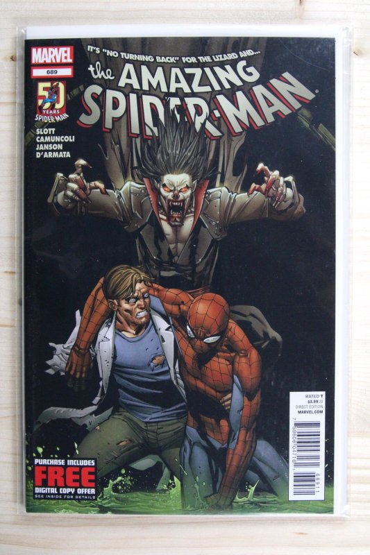 The Amazing Spider-Man #689 (Marvel Comics, 2012), raw comic book in NM 9.4 condition — front cover