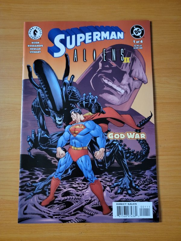 Superman / Aliens II #1 (Dark Horse Comics, 2002), raw comic book in NM condition — front cover