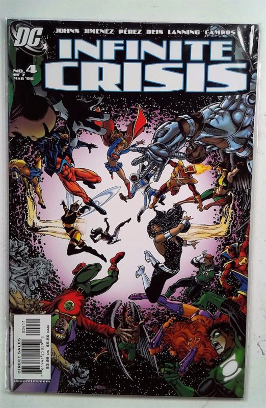 Infinite Crisis #4 (DC Comics, 2006), raw comic book in NM condition — front cover
