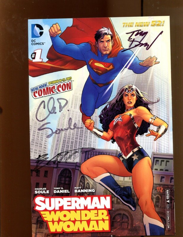 Superman/Wonder Woman #1 (2013), raw comic book in 9.0 condition — front cover