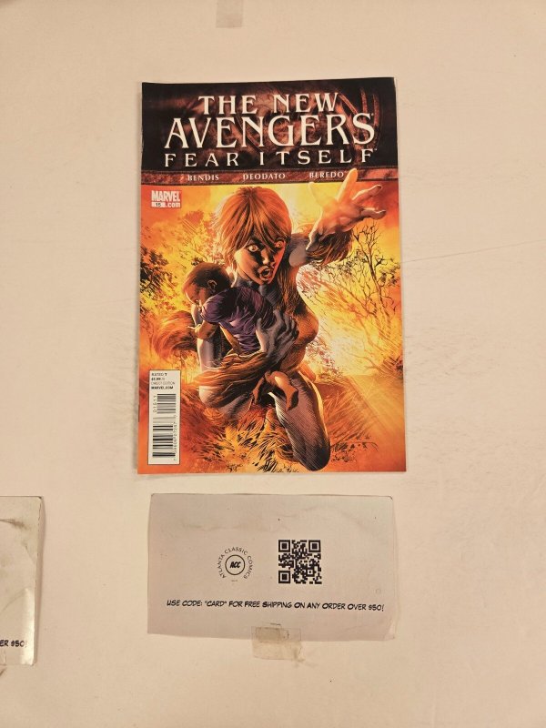 New Avengers #15 (Marvel Comics), raw comic book in NM condition — front cover
