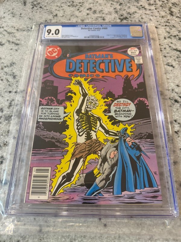 Detective Comics #469 (DC Comics), CGC 9.0 graded comic book, Universal Blue label — front cover in its holder