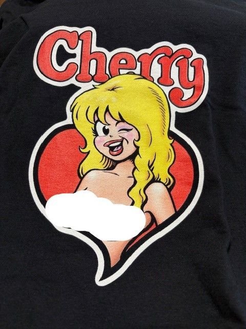 New Cherry T-shirt from Larry Welz Size Medium, raw, ungraded comic book — front cover