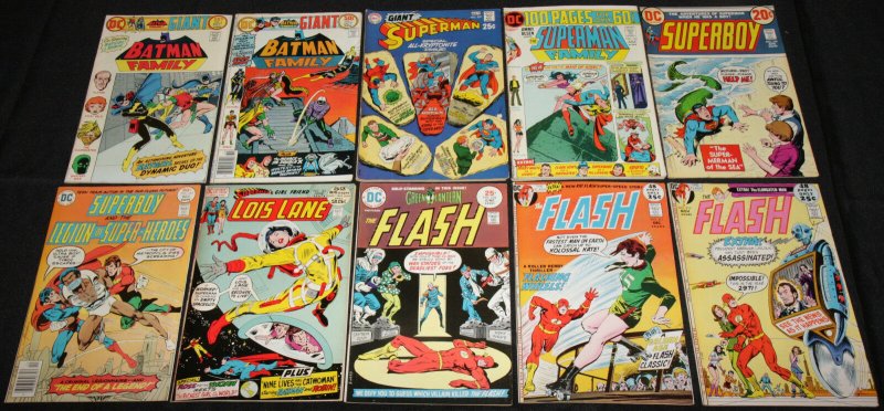 DC Bronze Superhero Titles 10 Comic Lot VF- to VF+ Batman Superman Flash (DC Comics), raw comic book in VF- condition — front cover