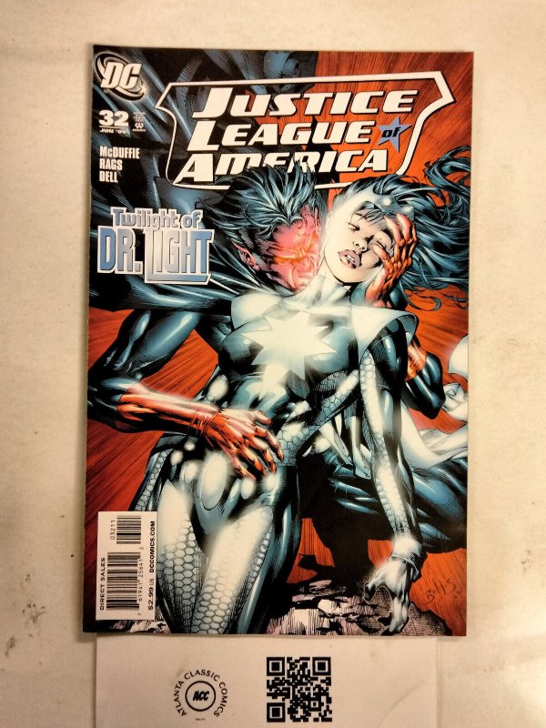 Justice League of America #32 (DC Comics), raw comic book in NM condition — front cover
