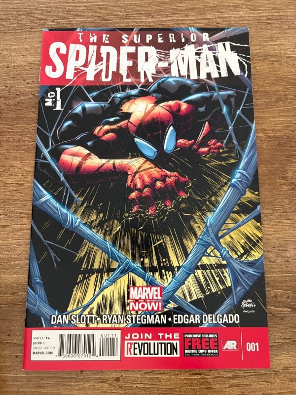 Superior Spider-Man #1 (Marvel Comics), raw comic book in NM condition — front cover
