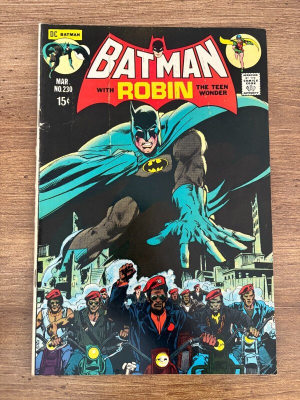 Batman #230 (DC Comics), raw comic book in FN/VF condition — front cover