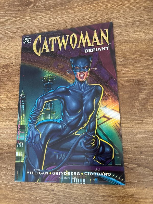 Catwoman Defiant #1 (DC Comics), raw comic book in NM condition — front cover