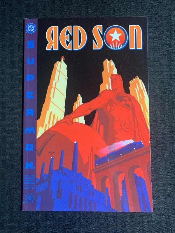 2003 Superman Red Son SC VF- 7.5 1st DC Comics (DC Comics, 2003), raw comic book in VF- 7.5 condition — front cover