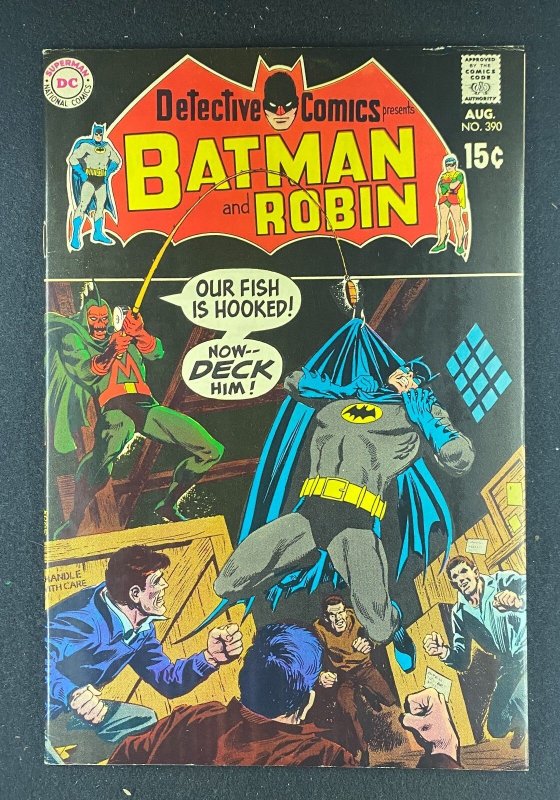 Detective Comics #390 (DC Comics, 1937), raw comic book in VF 8.0 condition — front cover