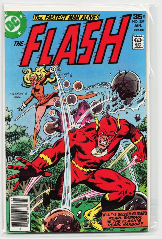 The Flash #257 (DC Comics, 1978), raw, ungraded comic book — front cover