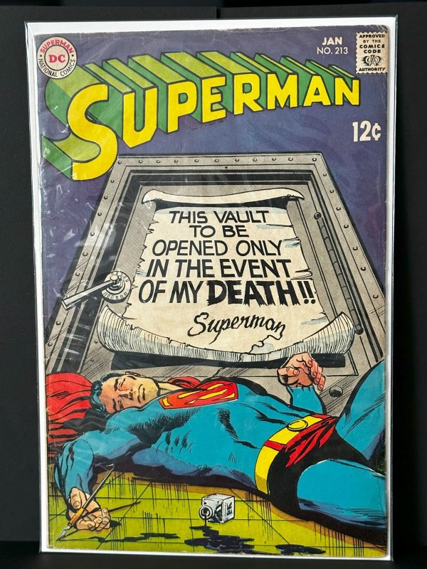 Superman #213 (DC Comics, 1969), raw, ungraded comic book — front cover