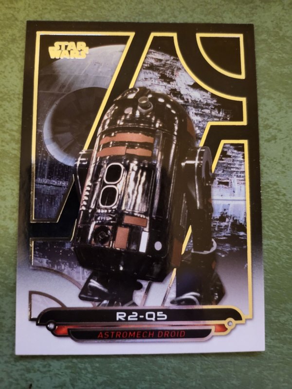2018 Star Wars Galactic Files #rotj-20 R2-Q5 (2018), raw, ungraded comic book — front cover