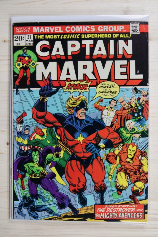 Captain Marvel #31 (Marvel Comics, 1974), raw comic book in VF- 7.5 condition — front cover
