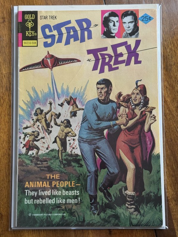 Star Trek #32 (Gold Key Comics, 1970), raw comic book in FN+ 6.5 condition — front cover
