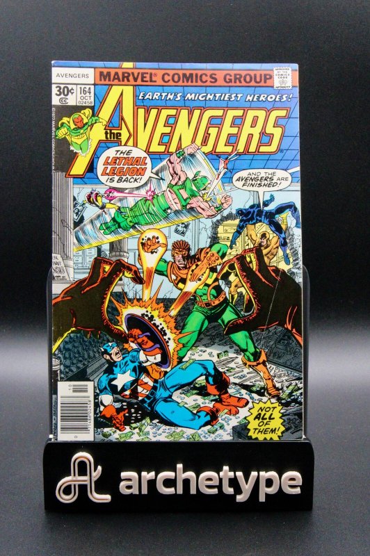 The Avengers #164 (Marvel Comics, 1977), raw, ungraded comic book — front cover