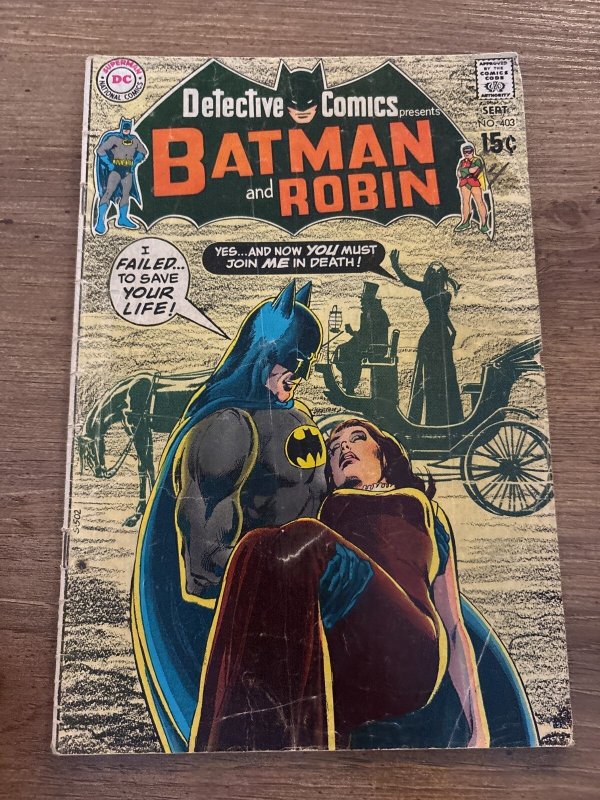 Detective Comics #403 (DC Comics, 1970), raw comic book in VG/FN condition — front cover