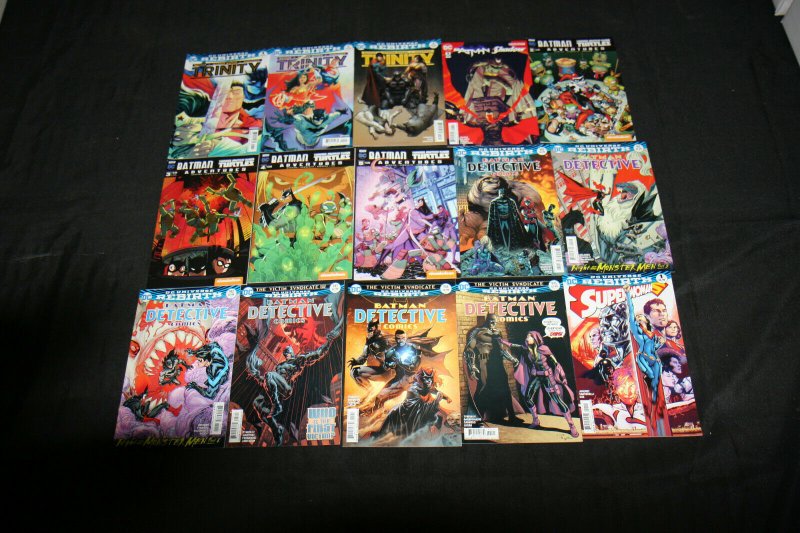 D.c. Rebirth Lot of 421 with Variants... VF - NM, raw comic book in VF condition — front cover