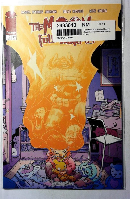 The Moon is Following Us #10 (Image Comics, 2025), raw comic book in NM 9.4 condition — front cover