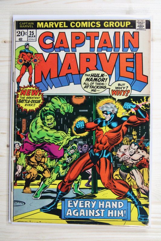 Captain Marvel #25 (Marvel Comics, 1973), raw comic book in VG/FN 5.0 condition — front cover