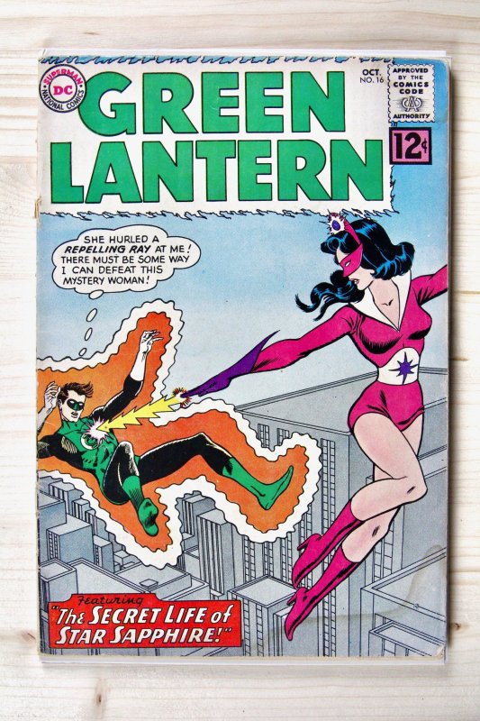 Green Lantern #16 (DC Comics, 1962), raw comic book in VG- 3.5 condition — front cover