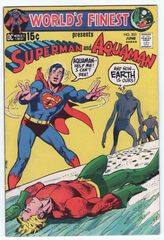World’s Finest Comics #203 - 7.0 - OW-W - Superman - Aquaman - Adams Cover (DC Comics), raw comic book in 7.0 condition — front cover