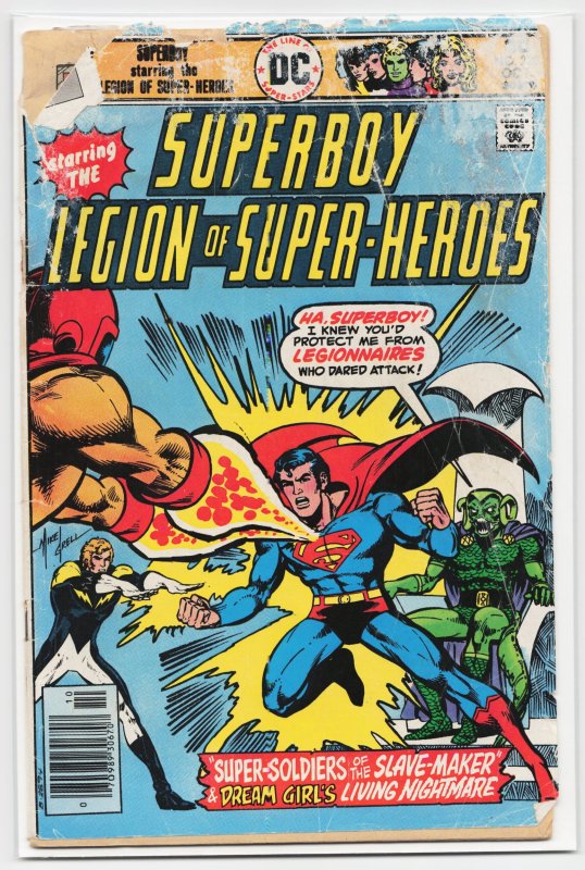 Superboy #220 (DC Comics, 1976), raw, ungraded comic book — front cover