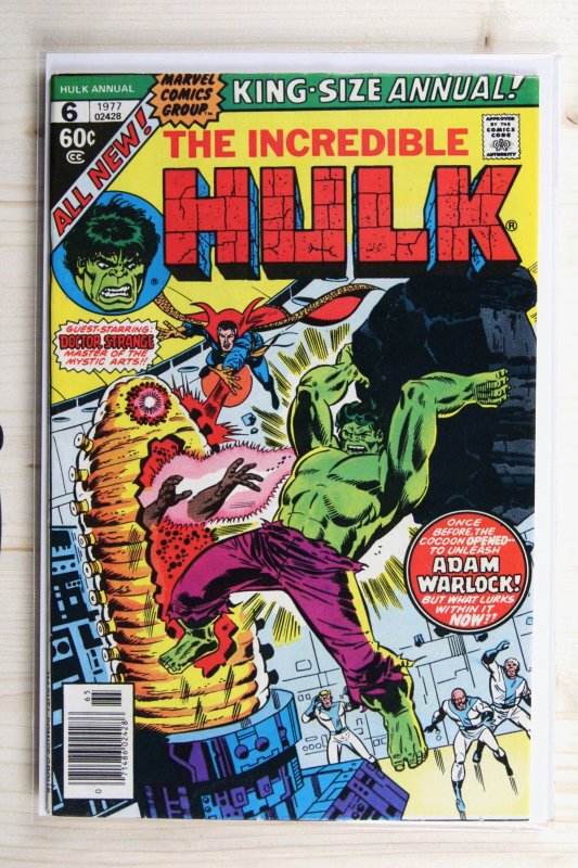 The Incredible Hulk Annual #6 (Marvel Comics, 1977), raw comic book in VF- 7.5 condition — front cover