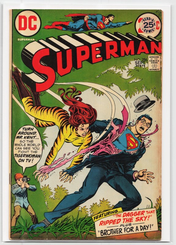 Superman #256 (DC Comics, 1972), raw, ungraded comic book — front cover