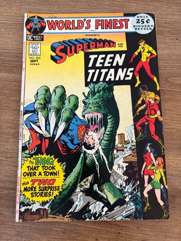 World's Finest Comics #205 (DC Comics), raw comic book in VF- condition — front cover