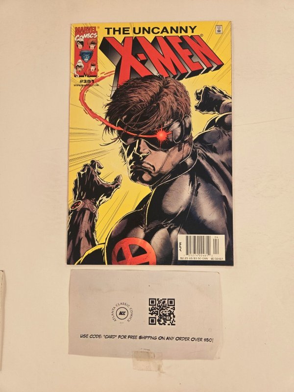 Uncanny X-Men #391 (Marvel Comics, 2001), raw comic book in NM condition — front cover