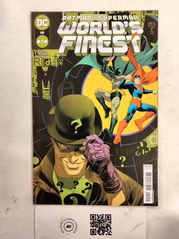 World's Finest #19 (DC Comics, 1945), raw comic book in NM condition — front cover
