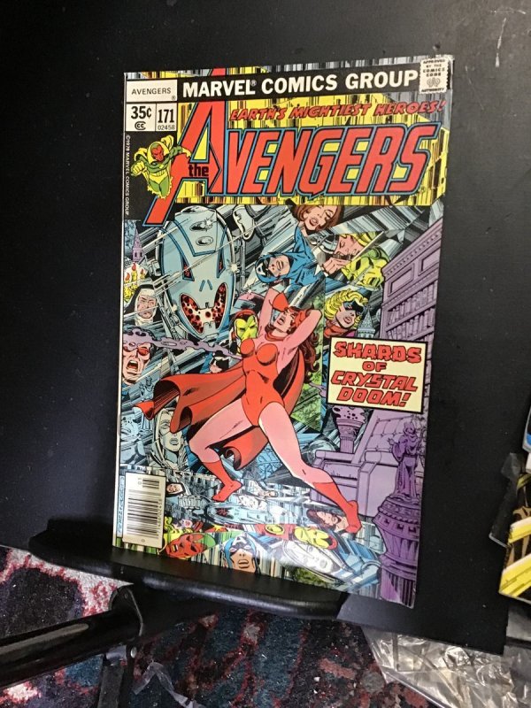 The Avengers #171 (Marvel Comics, 1978), raw comic book in NM- condition — front cover